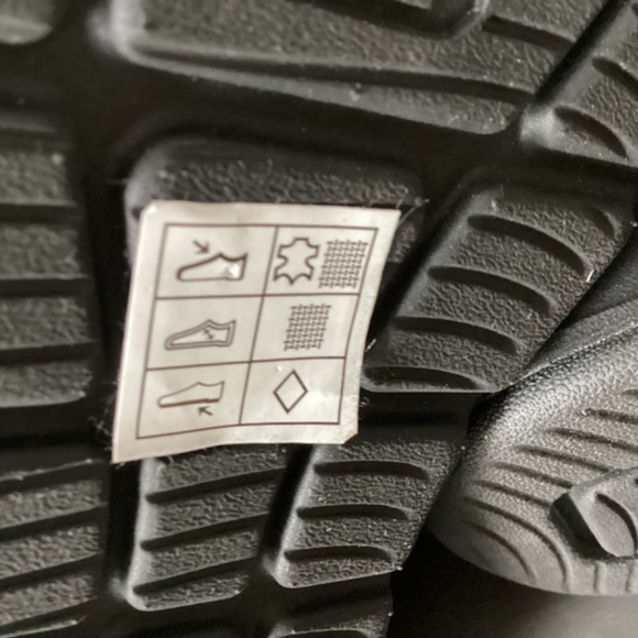 SKECHERS Women's On the Go Glacial Ultra - Moccasin Toe Winter Boots - Picture 10 of 12